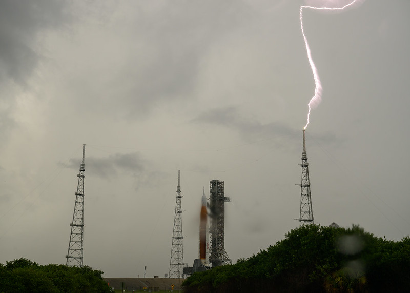 雷击NASA肯尼迪航天中心在佛罗里达州