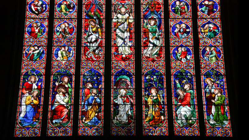 玻璃保存在圣帕特里克大教堂，纽约